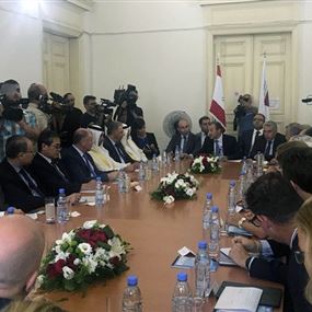 باسيل: لبنان لا يحتمل ولا يقبل بإنهاء دور الأونروا باسيل: لبنان لا يحتمل ولا يقبل بإنهاء دور الأونروا