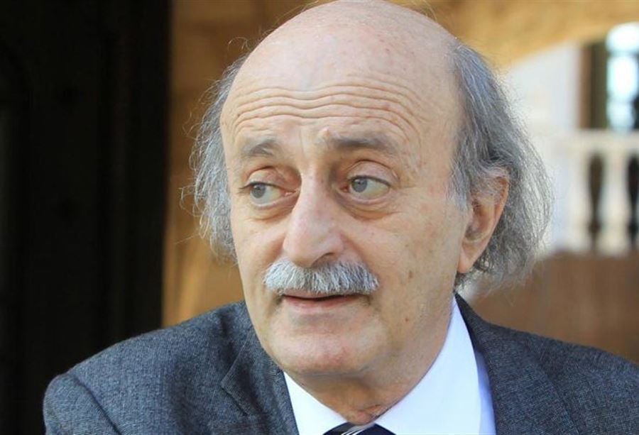 "الأمر قد يَطول"... جنبلاط يَدعو إلى المحاسبة 
