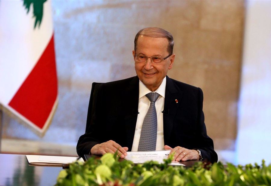 "فخامة الرئيس... أطردهم جميعاً"