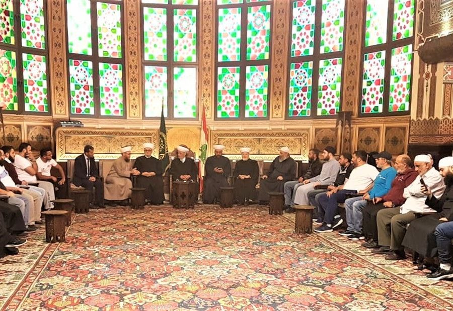 وعد من دريان لأهالي الموقوفين الإسلاميين
