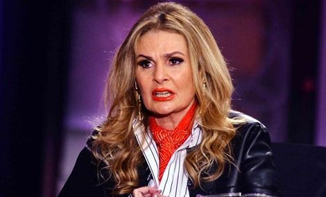 يسرا مريضة نفسيا؟  يسرا مريضة نفسيا؟