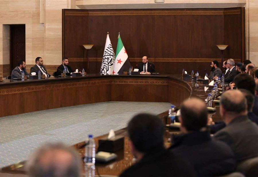 من معتقل إلى وزير... تعيين جديد في الحكومة المؤقتة السورية