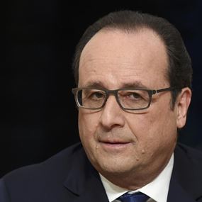 هولاند يدعو روسيا للتوقف عن "إيذاء المدنيين" بسوريا