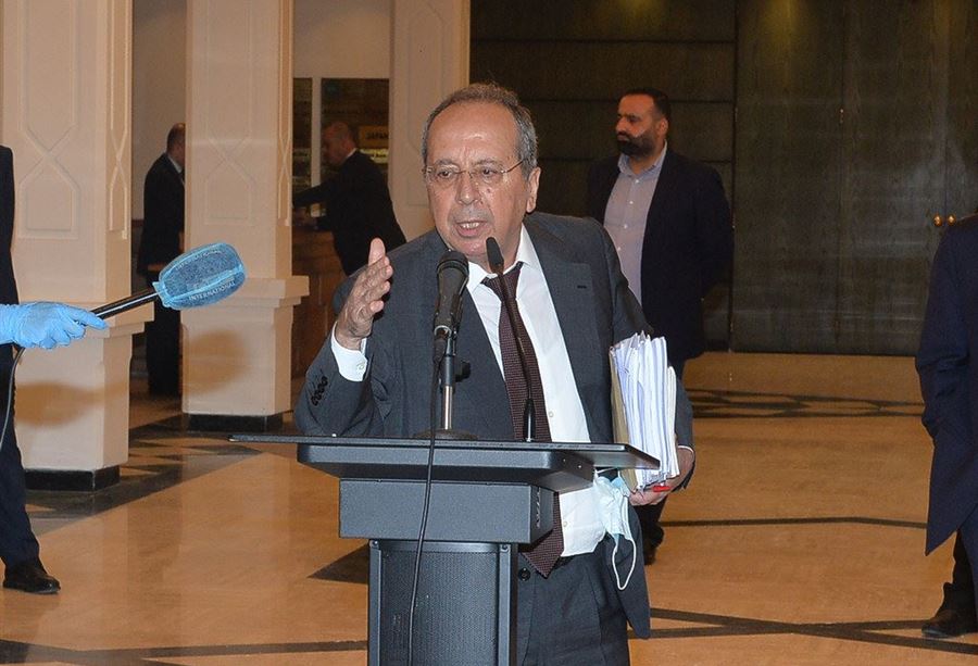 السّيد لوزير الإتصالات: "هيدي ما بتمرق هيك!"