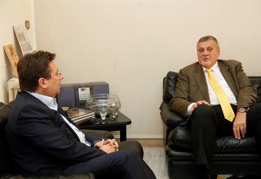 كنعان استقبل كوبيتش: الإلتزام بالاستقرار وحماية الاقتصاد     كنعان استقبل كوبيتش: الإلتزام بالاستقرار وحماية الاقتصاد