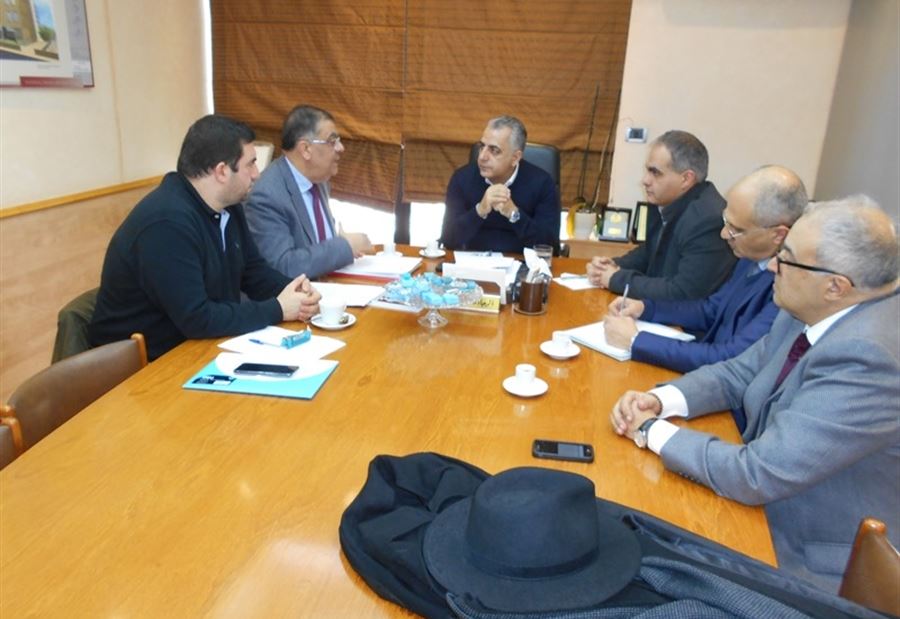 كركي إستقبل نقيب الأطباء: لإفادة الأطباء المتقاعدين 