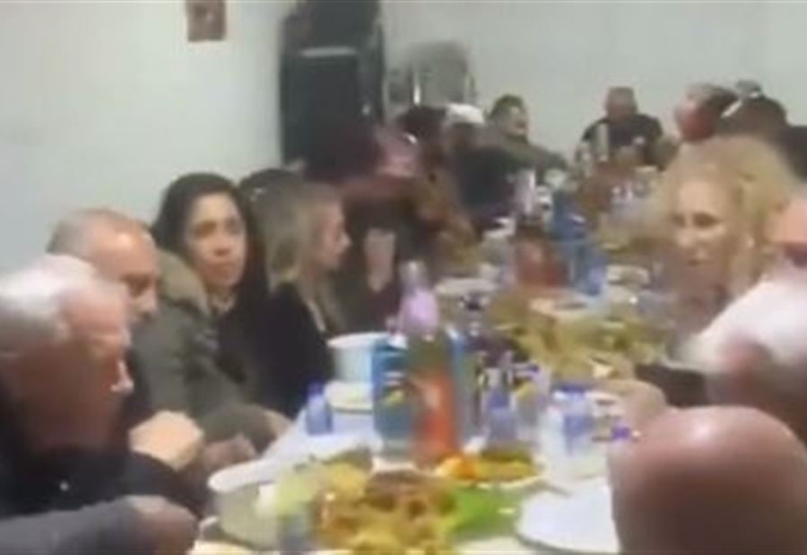 غانتس وأدرعي على مائدة إفطار رمضانية في النقب! (فيديو)