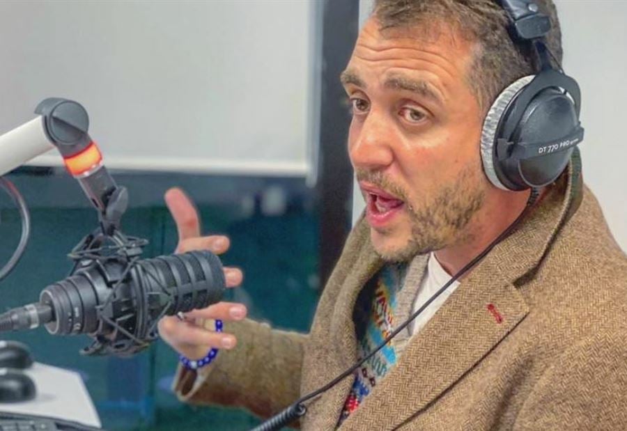 "سرقة وهمية على الهواء" تجر مذيع الى السجن 4 أشهر!  "سرقة وهمية على الهواء" تجر مذيع الى السجن 4 أشهر!