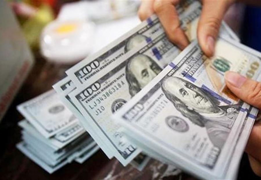 سعرُ صرف الدولار اليوم الإثنين 