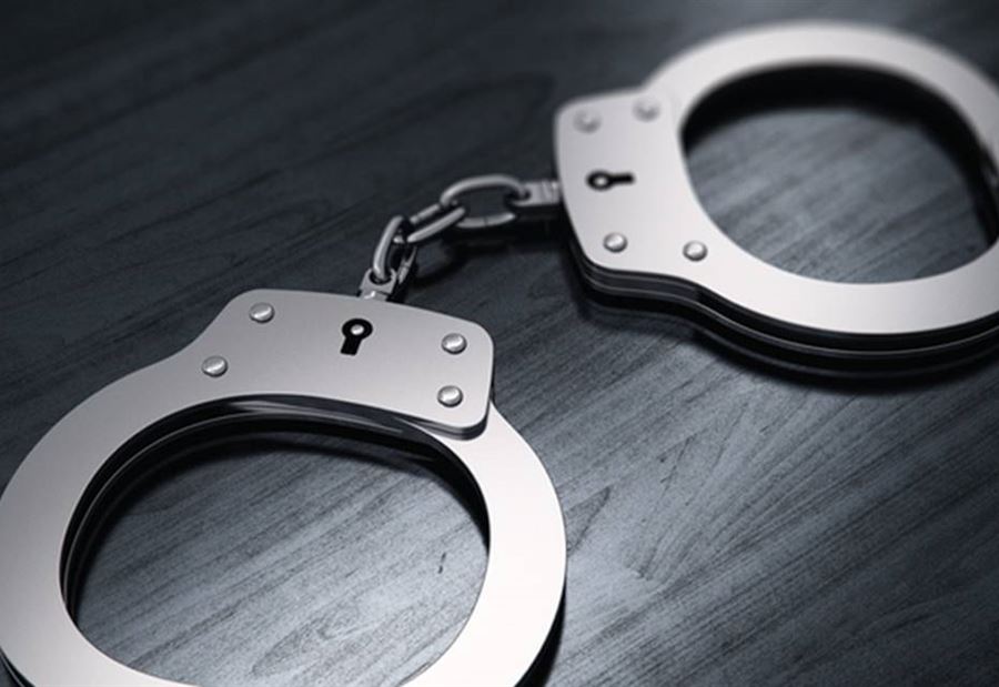 توقيف مروجين في الشويفات بحوزتهما كمية من المخدرات توقيف مروجين في الشويفات بحوزتهما كمية من المخدرات