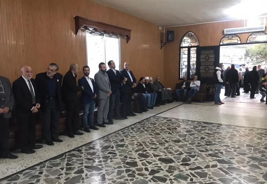عائلة الشهيد أبو فخر تقبلت العزاء في الشوف