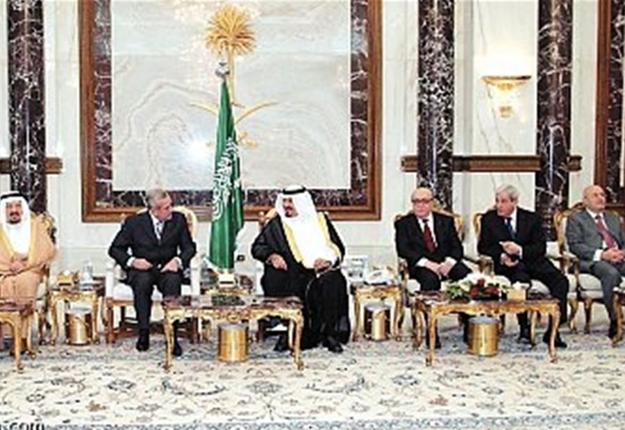 محاضرُ "الطائف" بالصوت والصورة! محاضرُ "الطائف" بالصوت والصورة!