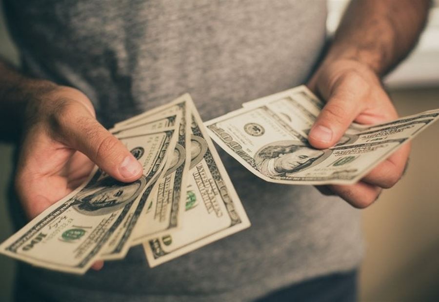 سعر الدولار لدى الصرافين اليوم الإثنين سعر الدولار لدى الصرافين اليوم الإثنين
