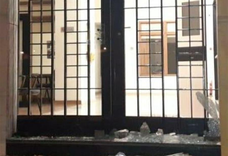 اعتداء على مصارف في طرابلس ..مولوتوف وتحطيم واجهة