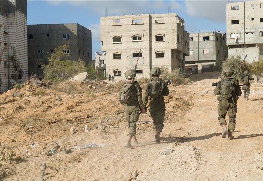 "يفتقر إلى آلاف الجنود"... الجيش الإسرائيلي خسر نحو فرقتين خلال الحرب! "يفتقر إلى آلاف الجنود"... الجيش الإسرائيلي خسر نحو فرقتين خلال الحرب!