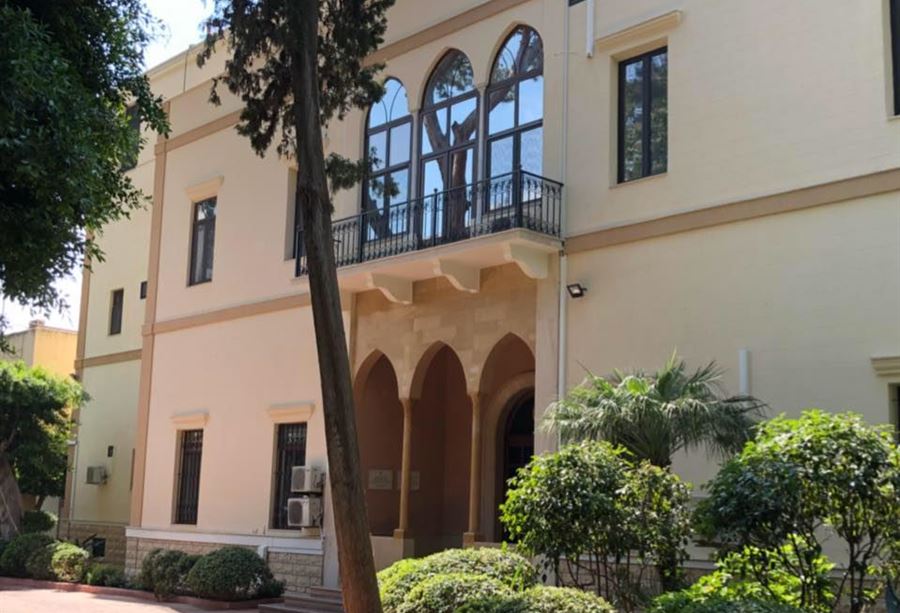 "روسيا" تخفي هوية سفيرها! 