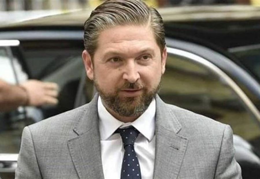 كرامي: كلام الدستور مجرد حبر على ورق