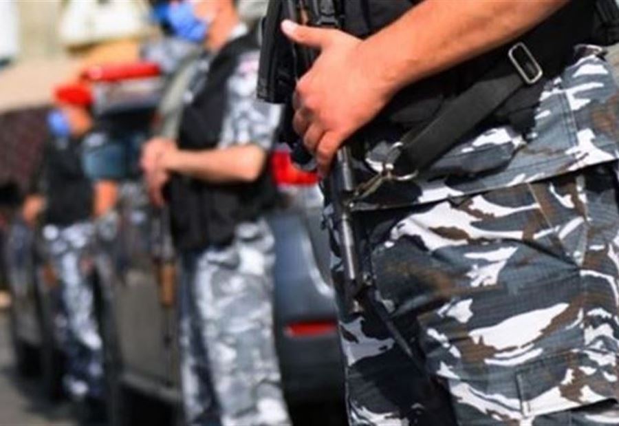 دخلوا بطريقة غير شرعيّة... "الأمن" يوقف 20 سورياً مع مهرّبهم