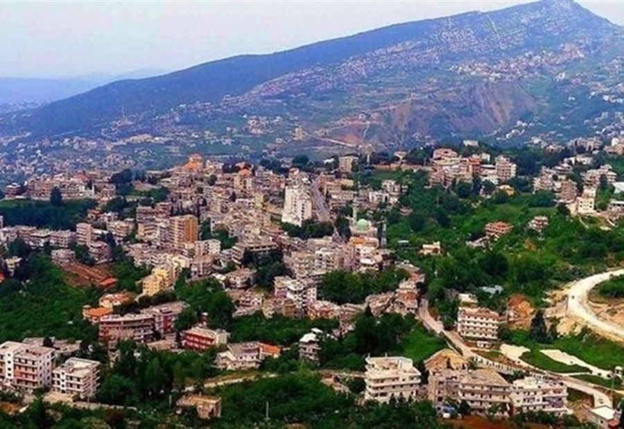 الضنيّة... وفاة طُفل بعد إنهيار جدار عليه 