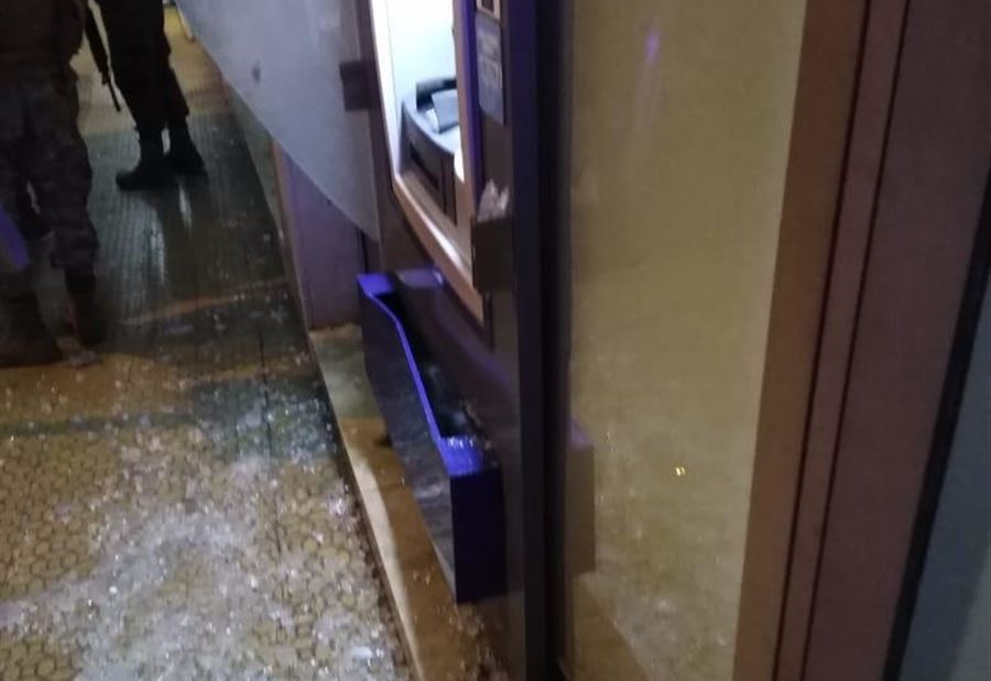 إلقاء قنبلة على الجيش في طرابلس.. وإصابة عسكري بجروح
