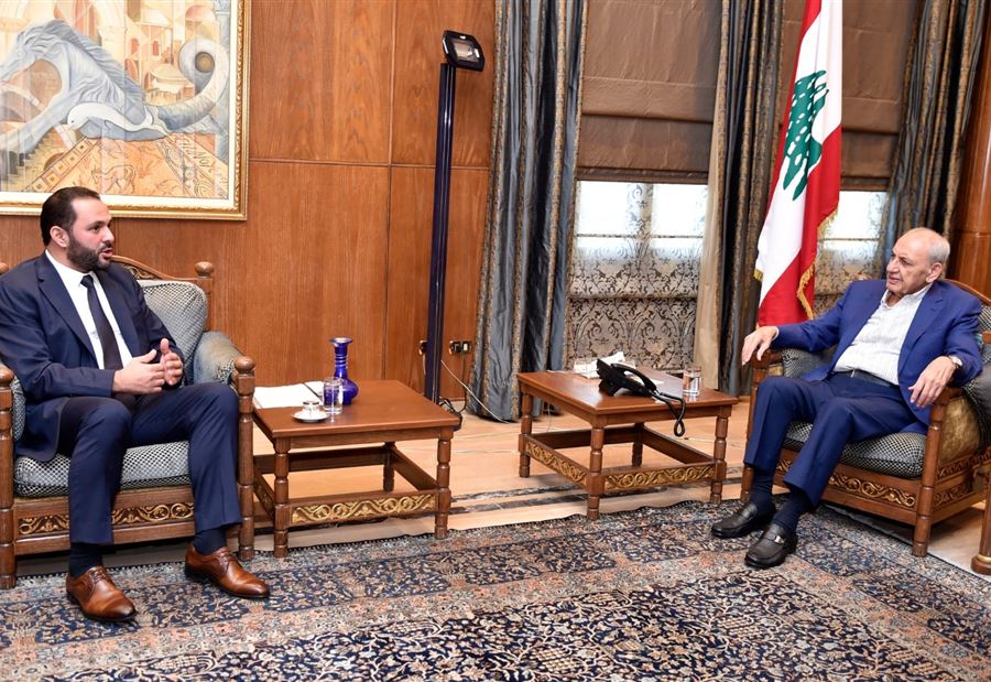 العلاقات العربية السورية بين بري وحجازي