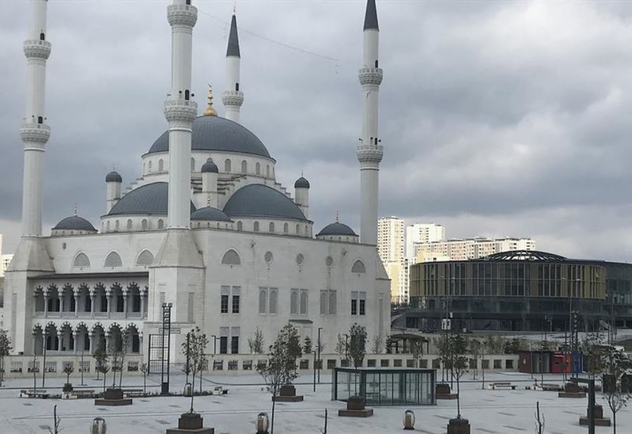 تركيا تُسجِّل "رقمًا ضخمًا" من مُصابي كورونا