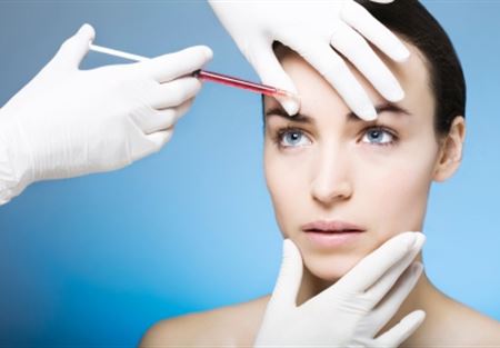 حقن فول الصويا لإزالة الدهون والترهلات