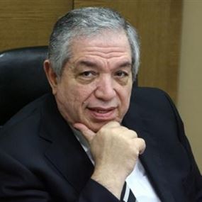 الجسر: دفع رواتب العسكريين والموظفين في أوقاتها وسام