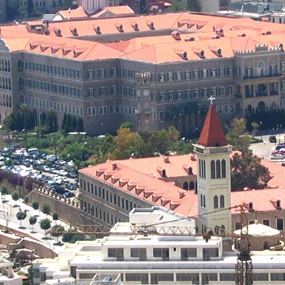 حكومة تضم "حزب الله" و"المستقبل" وبري تدير البلاد؟ حكومة تضم "حزب الله" و"المستقبل" وبري تدير البلاد؟