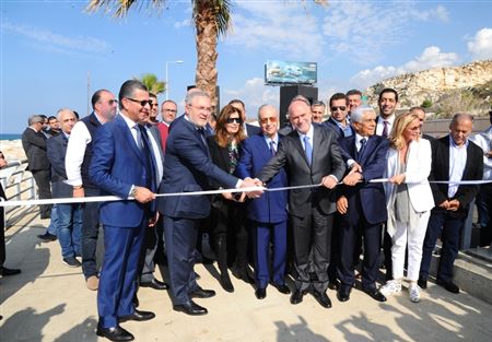 فنيانوس إفتتح الطريق البحرية في ضبية
