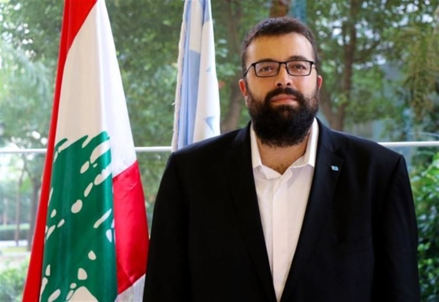 ردٌ سريع من أحمد الحريري على السنيورة!