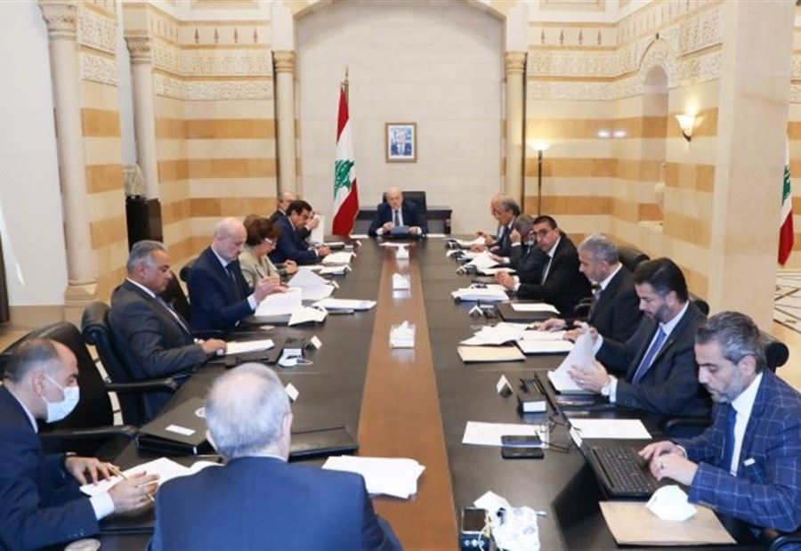 "تداعيات الأزمة الماليّة".. إجتماعٌ "وزاريّ"!