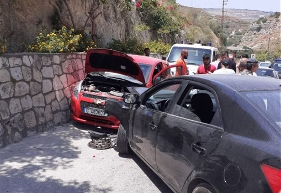 بالصورة: خمسة جرحى اثر حادث سير في جويا