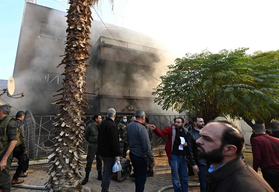 "غاراتٌ مكثفة"... اسرائيل تستهدف مقراً للجهاد في دمشق