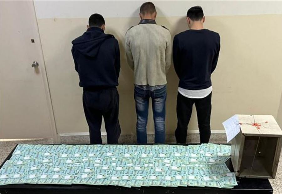 تفاصيل عملية سرقة من داخل مطعم في الجميّزة