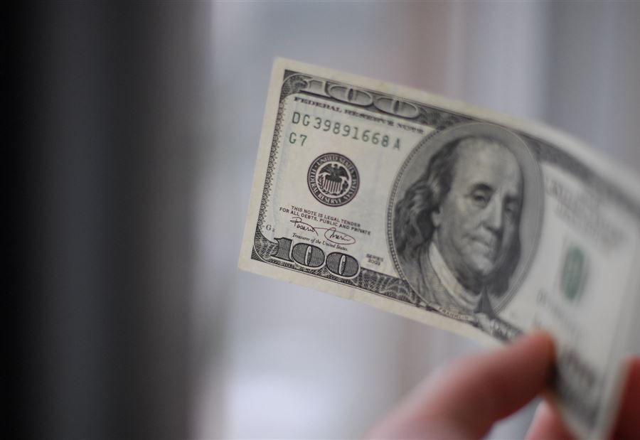 كيف افتتح دولار السوق السوداء اليوم؟