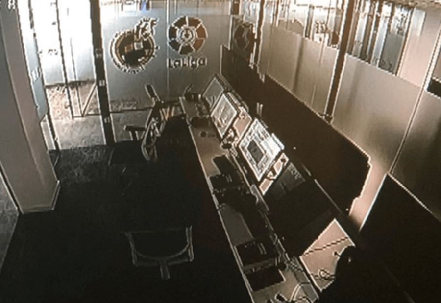 غرفة الـ"VAR" الفارغة تثير عاصفة بمباراة ريال مدريد غرفة الـ"VAR" الفارغة تثير عاصفة بمباراة ريال مدريد