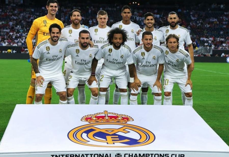 ريال مدريد يدرس قرارًا خطيرًا قد يكلفه سلامة لاعبيه!