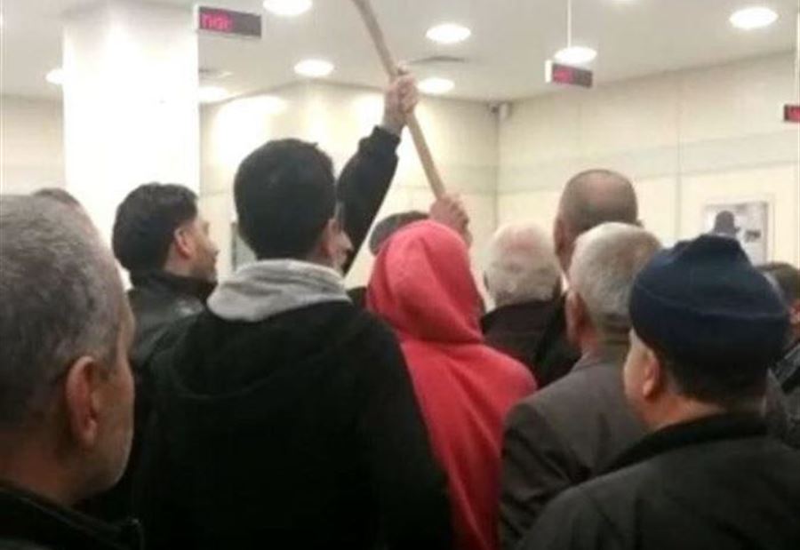 سالكة بأعصاب دَفْع رُباعي 
