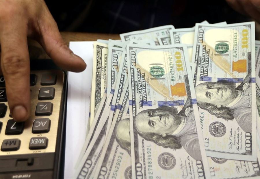 سعرُ صرف الدولار اليوم الاثنين