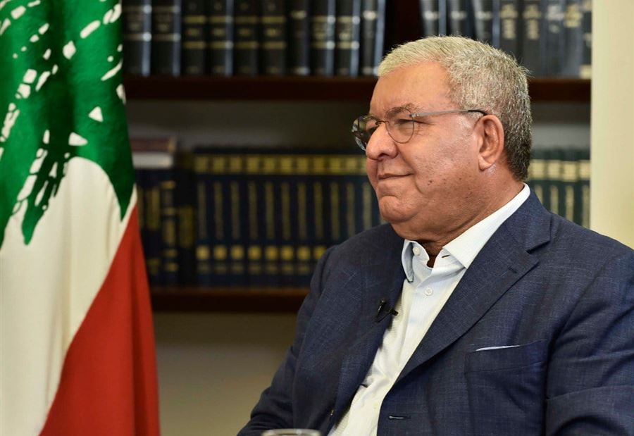 نهاد المشنوق عصيٌ على الشيخوخة والاندثار