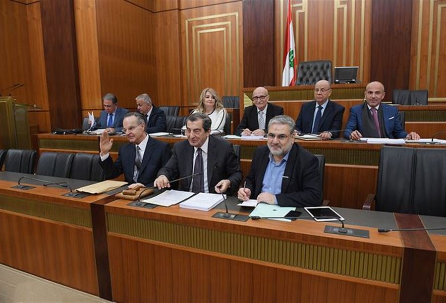 جلسة مشتركة للجان النيابية