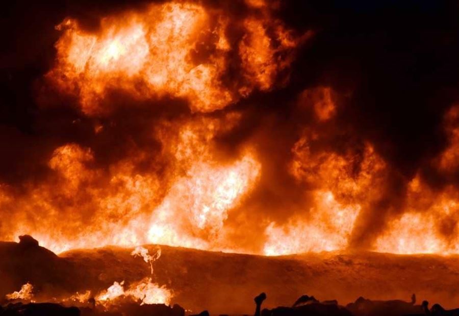 ارتفاع عدد ضحايا "أنبوب الجحيم" الى 79 قتيلاً ارتفاع عدد ضحايا "أنبوب الجحيم" الى 79 قتيلاً