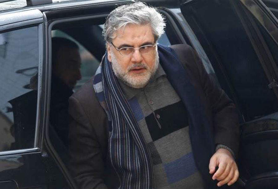 الموسوي: فنيانوس أبلغني بدء الكشف على طريق صور الناقورة