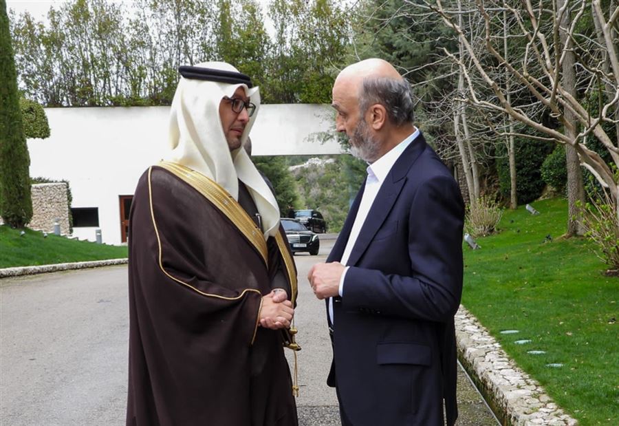 لقاء بين جعجع وبخاري... والأخير "يُحذّر"