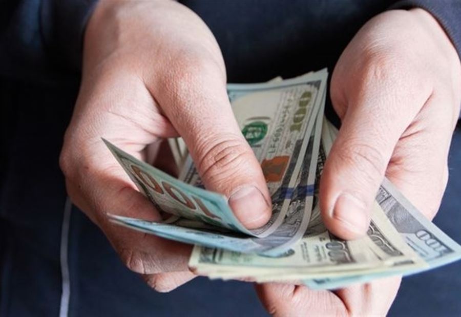 كيف أقفل دولار السوق السوداء؟