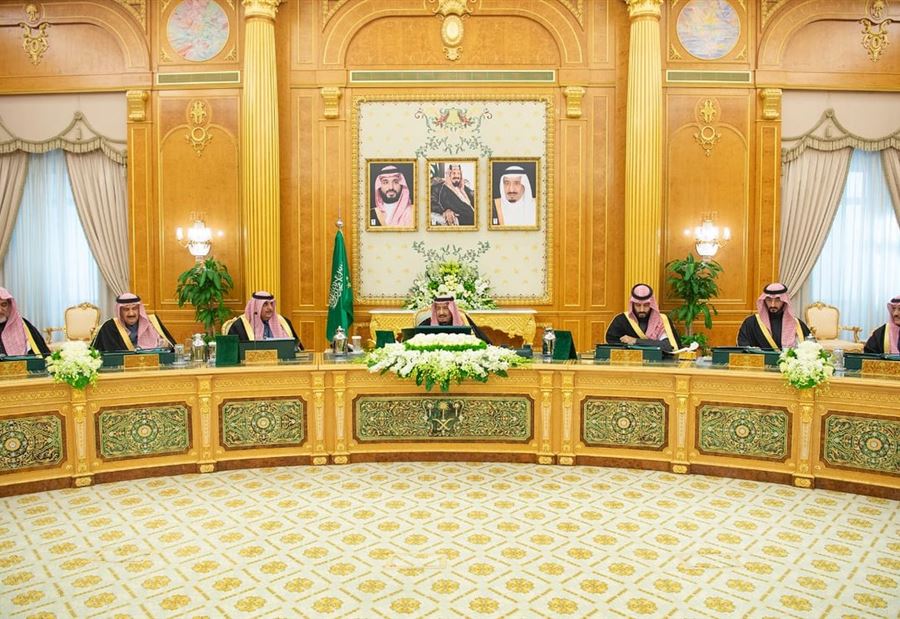 قرارات جديدة للملك سلمان وولي العهد... ماذا عن  "إعلان بيروت"؟ 