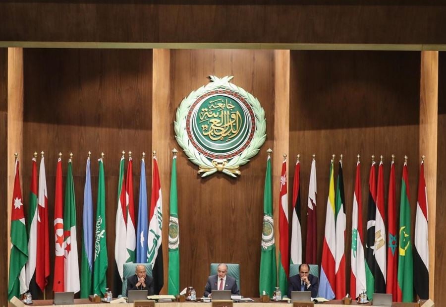 موقفها "الحياد"... دولة عربية ترّحب بالمستثمرين الروس!