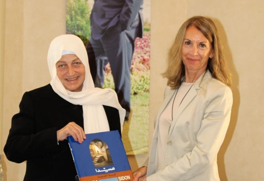 "الأوضاع العامة" بين الحريري وسفيرة إيطاليا "الأوضاع العامة" بين الحريري وسفيرة إيطاليا