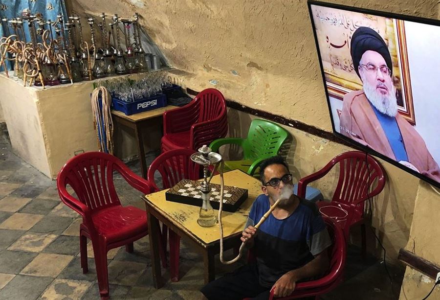 "كل القصة يا سيد حسن انك تحدثت مساء الجمعة!"